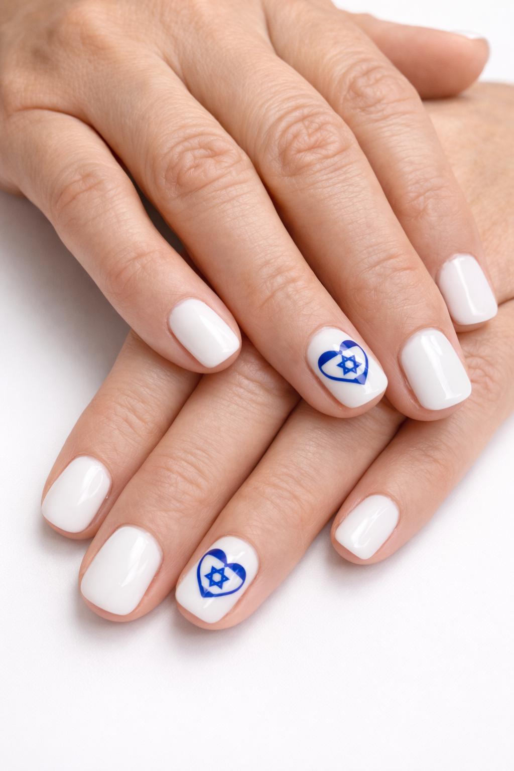 Israeli-inspired nail art look 3